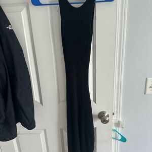 Freshman Black Halter Bodycon Maxi Dress